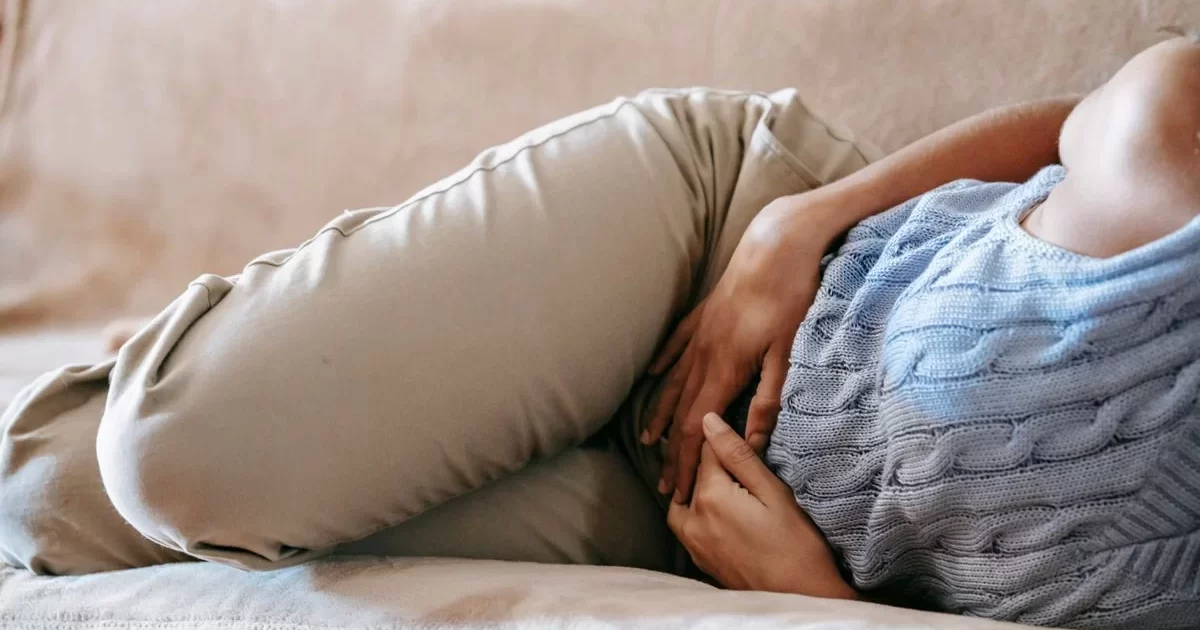 Hernia inghinală: simptome, riscuri și tratament minim-invaziv